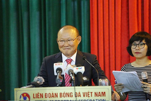 VN vào VCK Asian Cup, VFF ‘cắt’ thưởng HLV Park Hang Seo