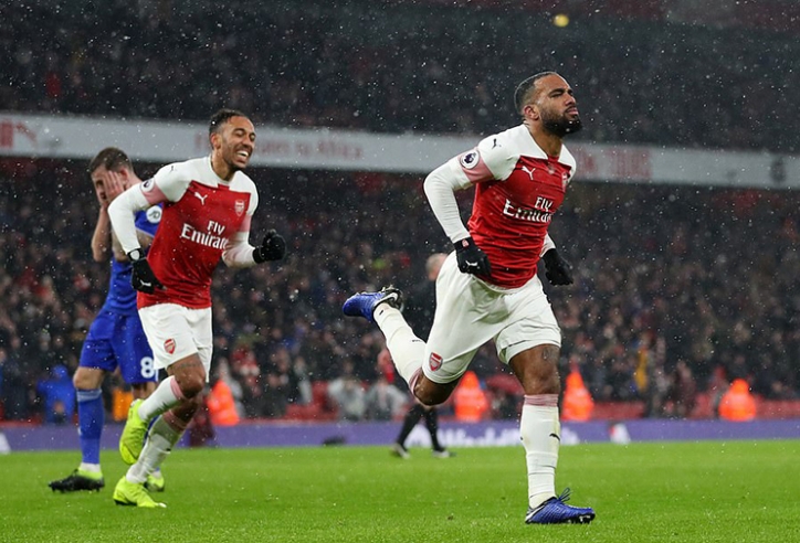 Video bàn thắng Arsenal 2-1 Cardiff City, vòng 24 Ngoại hạng Anh