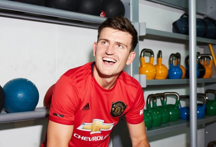 Hàng thủ Man Utd: Cờ đã đến tay Maguire