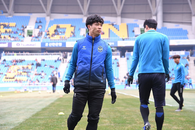 Công Phượng tỏa sáng với cú hattrick cho Incheon United