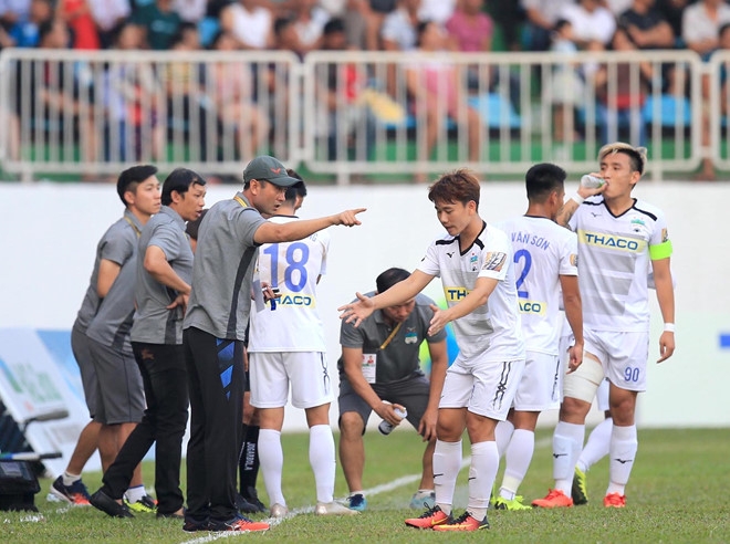 BXH vòng 13 V.League 2019: HAGL tiếp tục tụt hạng