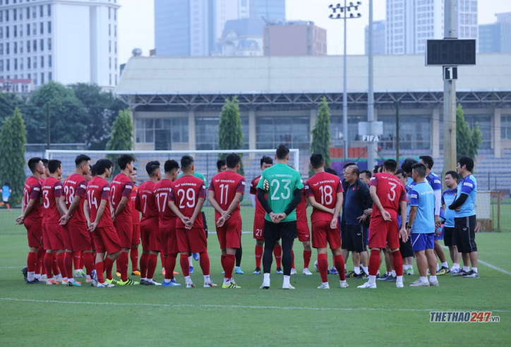 'Park is excellent, Vietnam will beat Malaysia,' says Dinh Trong