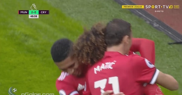 VIDEO: Fellaini lập cú đúp và nâng tỉ số lên 3-0