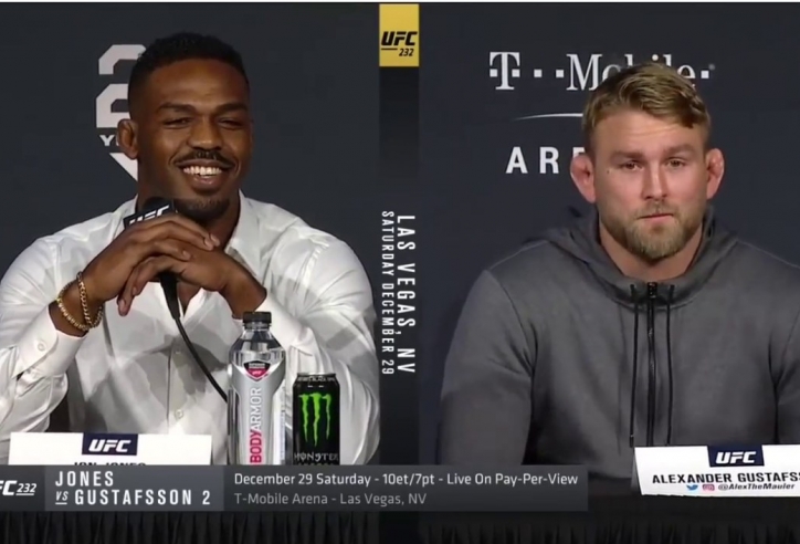 Bị Gustafsson 'đá xoáy', Jon Jones gợi lại trận thua của đối thủ