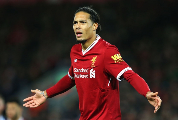 Hậu vệ huyền thoại của Inter bất ngờ chê bai Van Dijk 