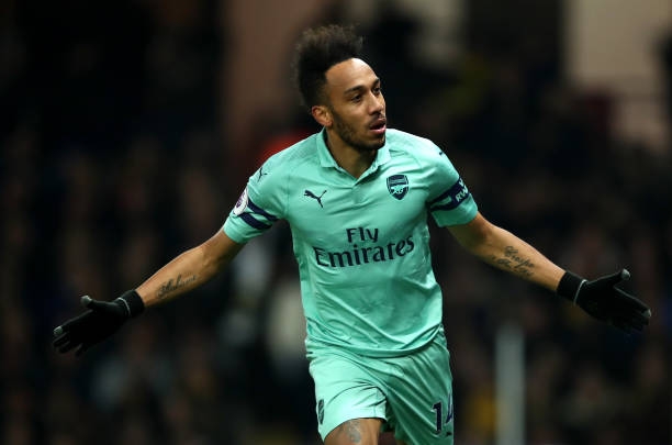 Aubameyang nổ súng, Arsenal nhọc nhằn vào top 4