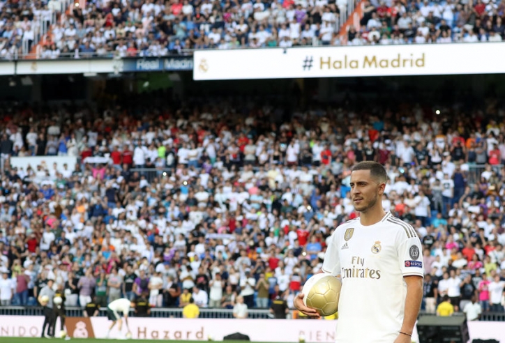 VIDEO: Cầu trường Bernabeu nổ tung đón chào Eden Hazard