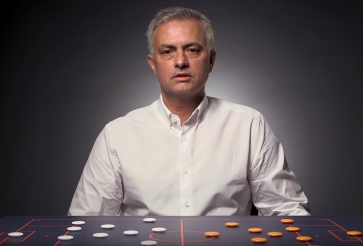 Mourinho ra quyết định gây ảnh hưởng đến toàn bộ sự nghiệp 