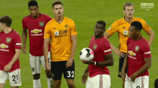 Vì sao Rashford nhường Pogba đá penalty?