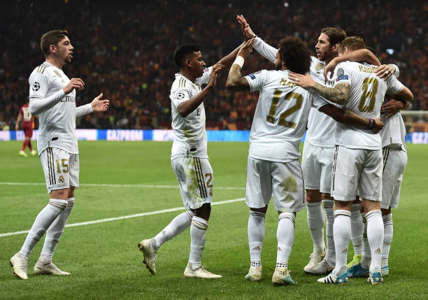 Thắng nhọc Galatasaray, Real Madrid tạm thoát 'ghế cuối cùng'