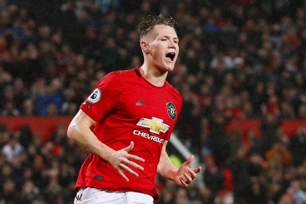 McTominay đi vào lịch sử trong ngày MU bỏ lỡ 2 quả penalty