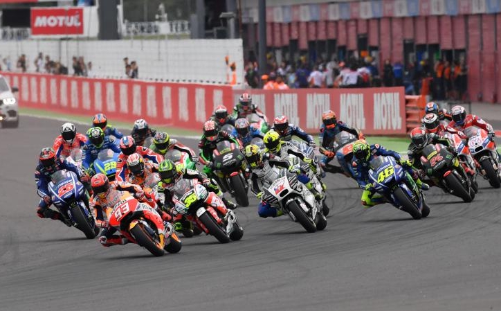 Dư âm MotoGP 2017 vòng 2: Thước phim kinh hoàng