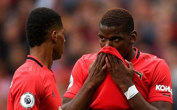 Đá hỏng phạt đền, Pogba bị huyền thoại MU chỉ trích thậm tệ