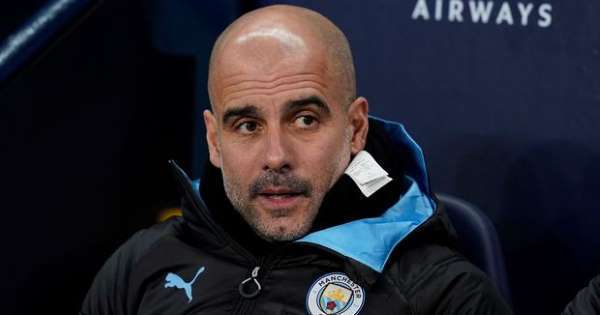 HLV Pep Guardiola cảnh báo các học trò sau chiến thắng trước MU