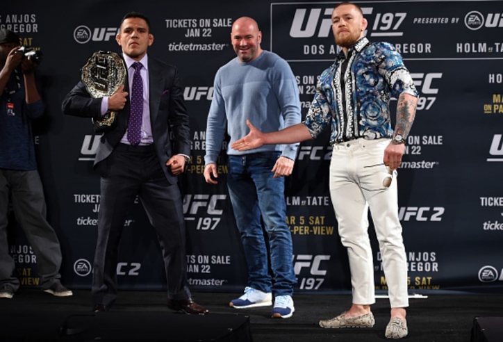 Conor McGregor 'ok' với Dos Anjos, nhưng phải sau Poirier