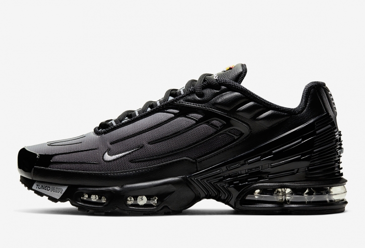 Chiêm ngưỡng Air Max Plus III với diện mạo 'ngầu' như phim viễn tưởng