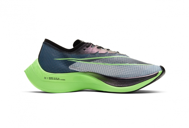 Siêu giày Nike ZoomX Vaporfly NEXT% tiếp tục có màu mới