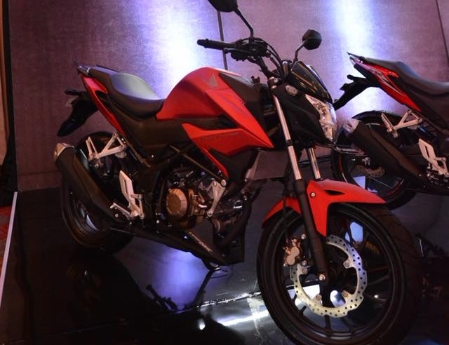 Honda CB150R StreetFire 2018 có giá xấp xỉ 43 triệu đồng