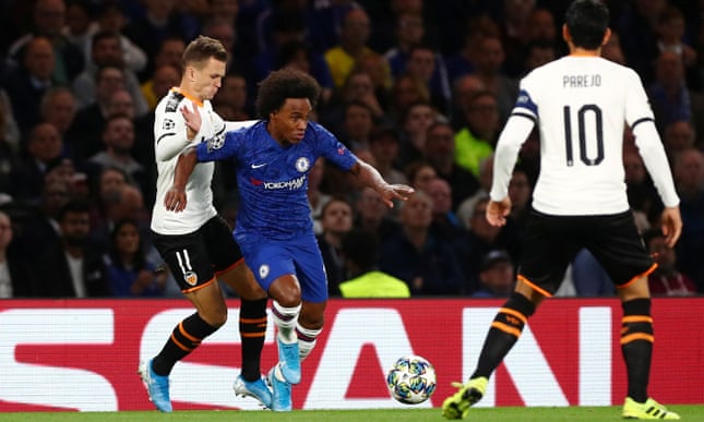 Barkley sắm vai tội đồ, Chelsea gục ngã ngay trên sân nhà