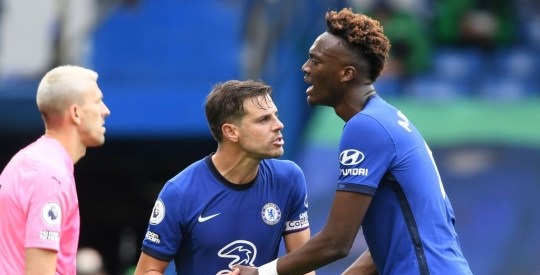 Tiền đạo Chelsea cay cú vì Lampard không cho sút penalty