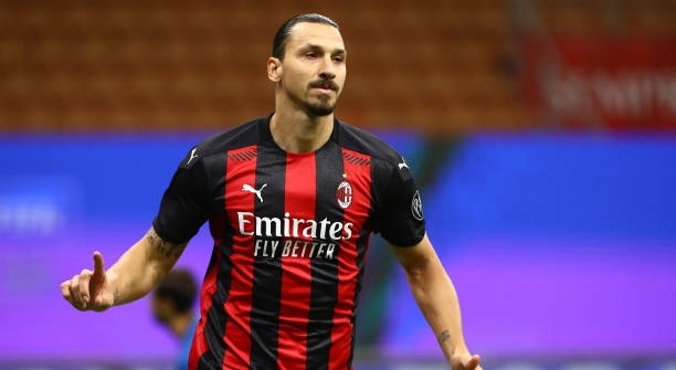 Ibrahimovic ghi cú đúp cho Milan trong cơn mưa bàn thắng