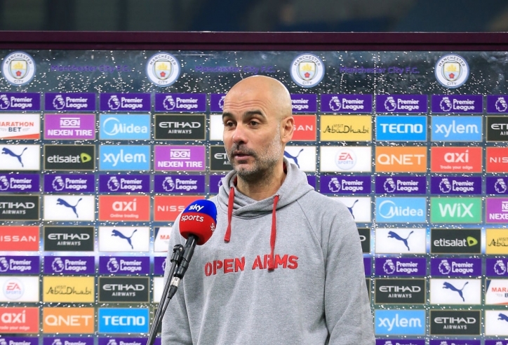 Pep Guardiola: 'Xin chúc mừng MU, họ rất mạnh'