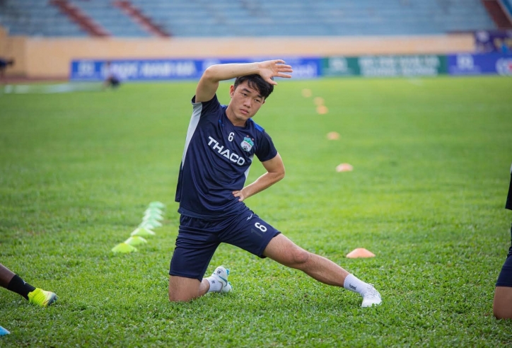 Kiatisak: 'Xuân Trường chỉ nhắc nhở đồng đội'