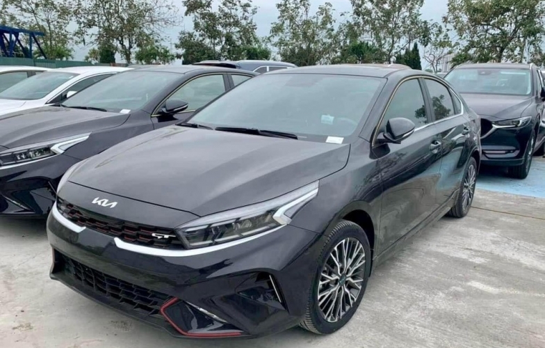 Kia K3 GT 2022 - Phiên bản động cơ tăng áp đã về đại lý, giá từ 759 triệu đồng