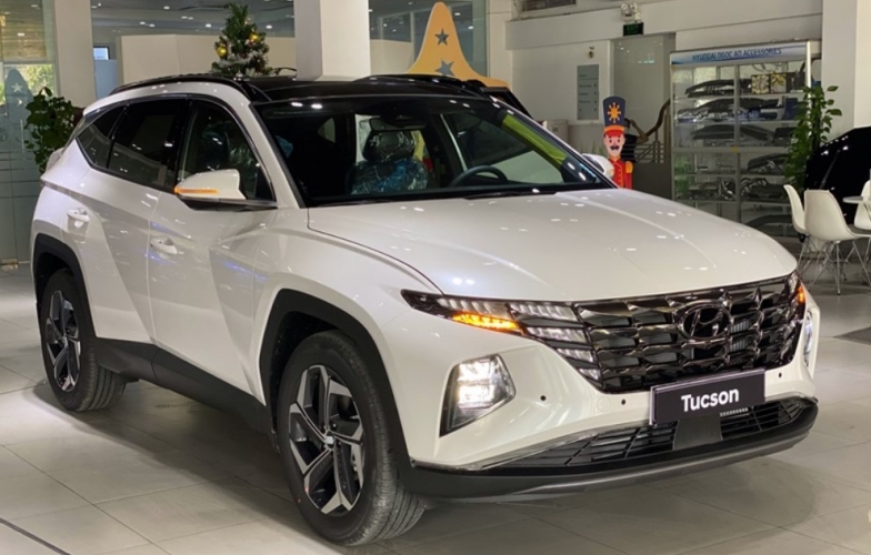 Hyundai Tucson tăng giá 'lạc' nhưng vẫn không có xe, nhiều khách hàng 'quay xe' rút cọc