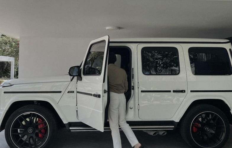 Rộ tin Sơn Tùng M-TP bán Mercedes-AMG G63, đã có câu trả lời