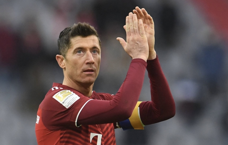 Man Utd hoàn toàn có thể cướp Lewandowski trước mũi Barca