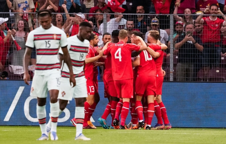 Vắng Ronaldo, Bồ Đào Nha 'thua sốc' đội bét bảng Nations League