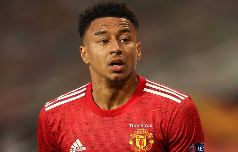 Chuyển nhượng MU 14/8: Hạ giá bán Lingard, xác nhận lý do Varane chưa thể ra mắt