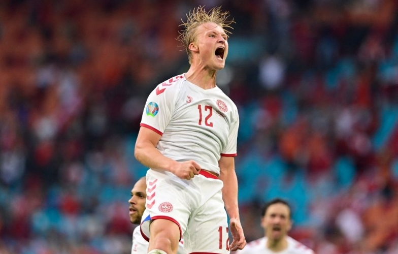 Kasper Dolberg xuất sắc giúp Đan Mạch có lợi thế lớn trước xứ Wales