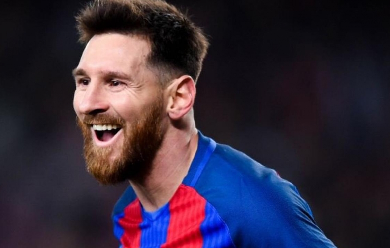 Messi sẵn sàng giảm lương để ký hợp đồng thập kỷ