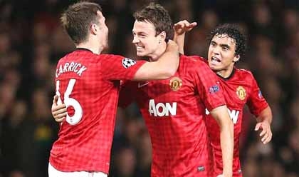 Hàng thủ của Man Utd sắp hết khủng hoảng