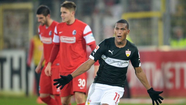 Video clip bàn thắng: Freiburg 1-4 VfB Stuttgart - Cú đúp của Martin Harnik