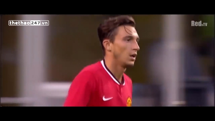 VIDEO: Màn ra mắt ấn tượng của tân binh Darmian trong màu áo MU