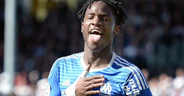 Chelsea chi tiền tấn, Michy Batshuayi đến kiểm tra y tế