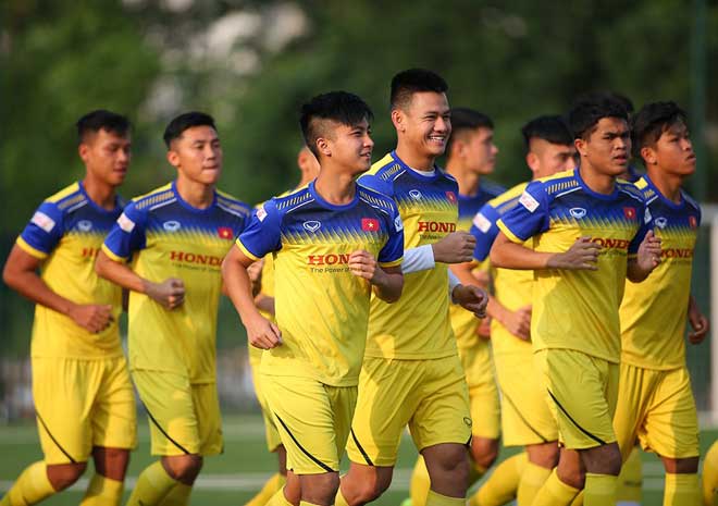 Vướng lịch thi đấu, U22 Việt Nam nhường đàn em tham dự BTV Cup