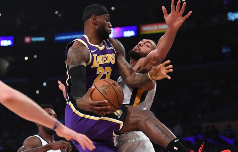 Kết quả NBA hôm nay (4/8): Lakers vô địch miền Tây