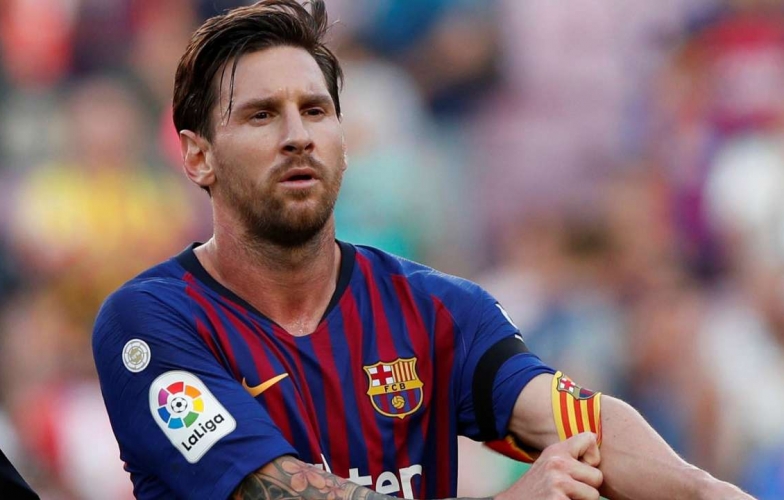 Vừa gặp HLV mới, Messi đã ra mệnh lệnh đầu tiên