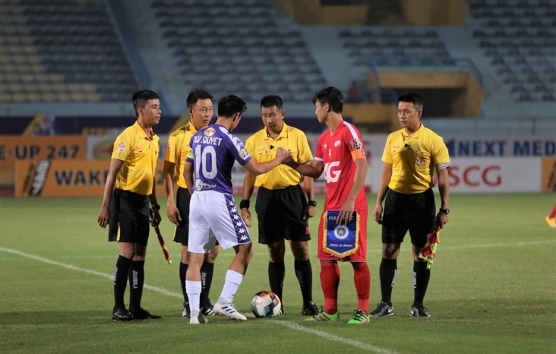 Trọng tài ngoại điều hành các trận đấu trụ hạng tại V-League