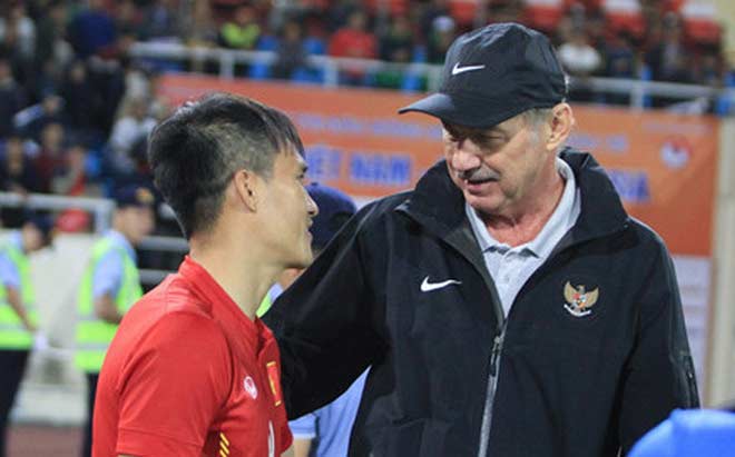 Lê Công Vinh: 'Tôi sốc khi HLV Alfred Riedl qua đời'