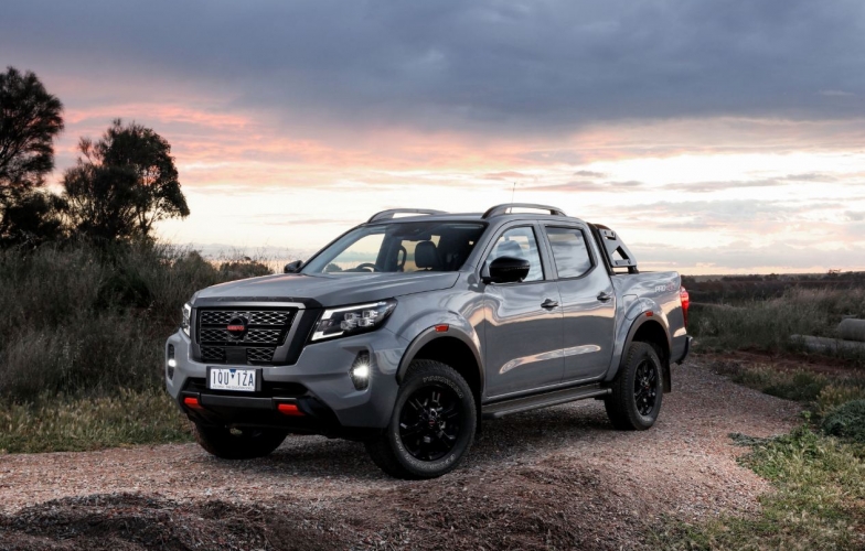 Nissan Navara 2021 lộ diện, sớm về Việt Nam đấu Ford Ranger