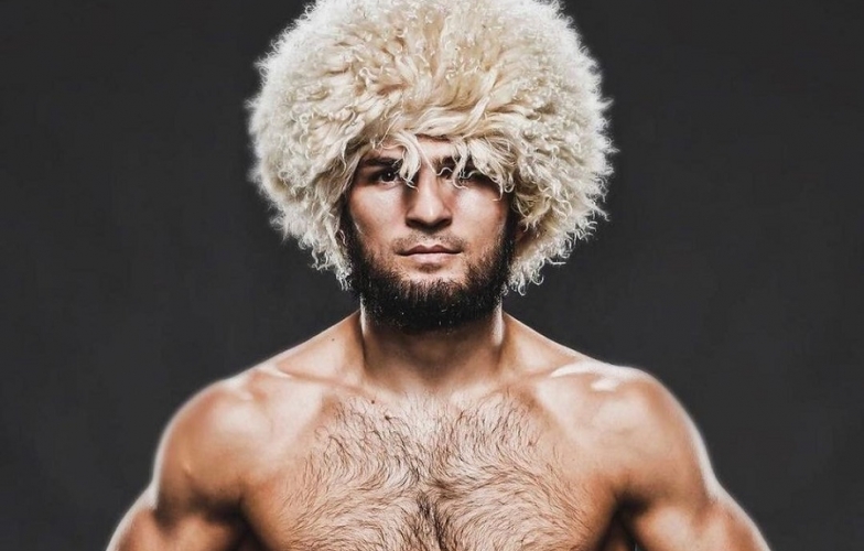 Đoạn phỏng vấn Khabib 2 tuần trước UFC 254 khiến fan rơi lệ