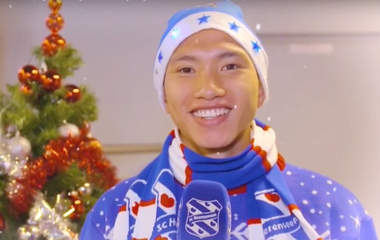 VIDEO: Văn Hậu hạnh phúc đón Giáng Sinh ở Heerenveen