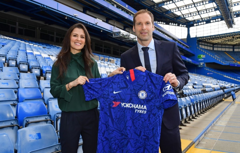 Petr Cech được đăng ký thi đấu cho Chelsea tại Ngoại hạng Anh