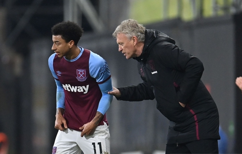 HLV Moyes viết bài đăng báo để khen Lingard