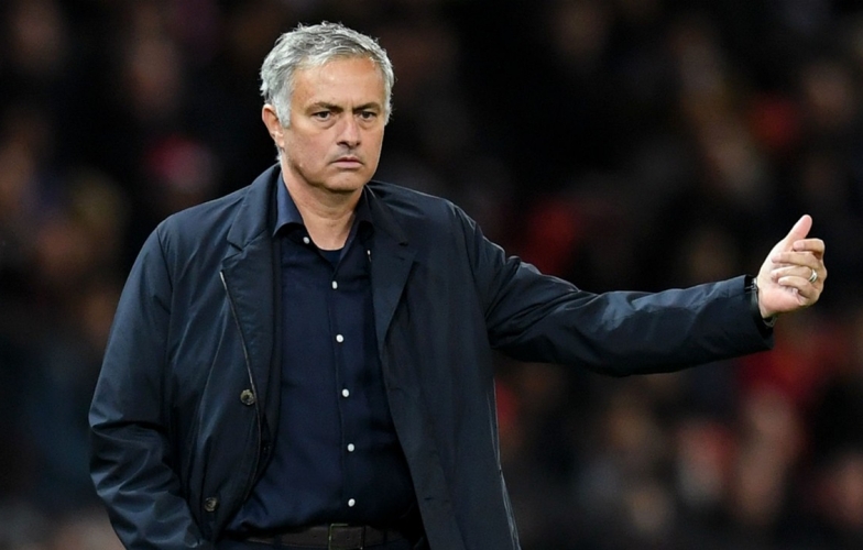 MU chốt xong ngày sa thải Mourinho